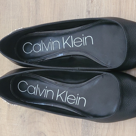 Calvin Klein structured flats sz 7 - Picture 3 of 4